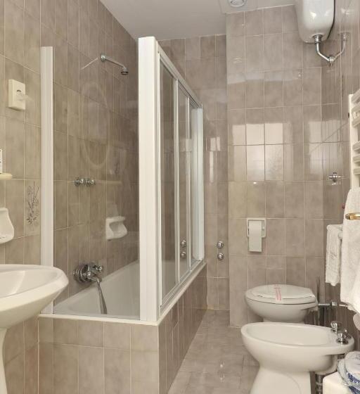 Четырехместный Номер Стандарт, Santa Lucia