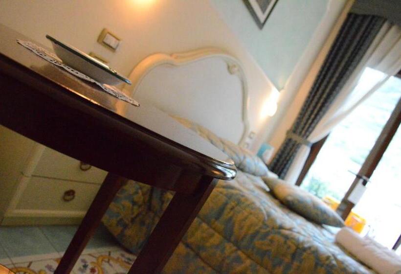 Номер Superior, Santa Lucia