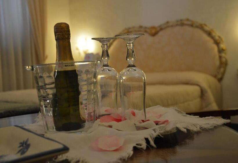 Номер Deluxe, Santa Lucia