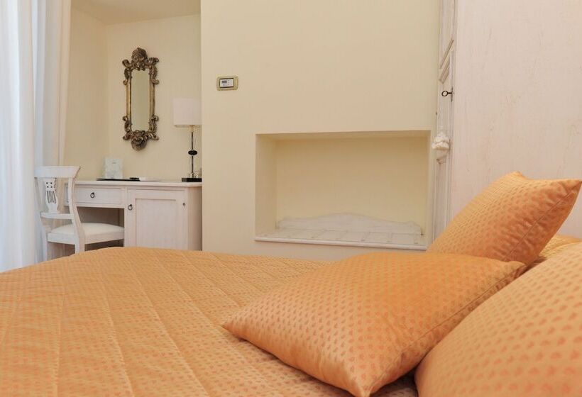 Номер Economy, Santa Lucia