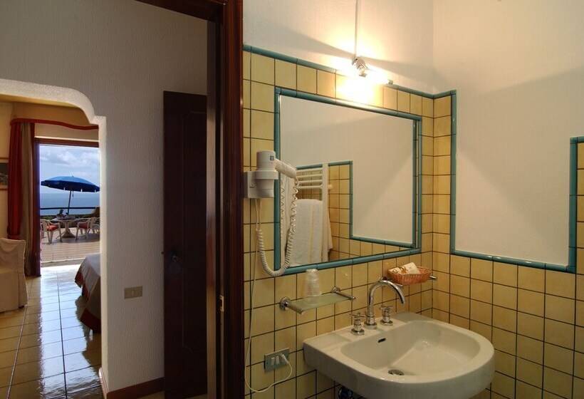 海景标准间露台, King S Residence