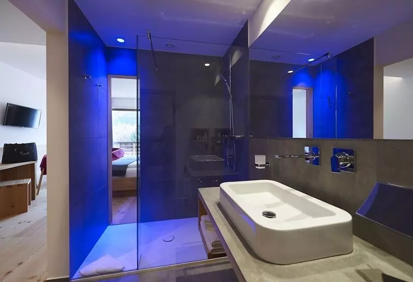 Juniorsviitti Parveke, Vegan Hotel La Vimea