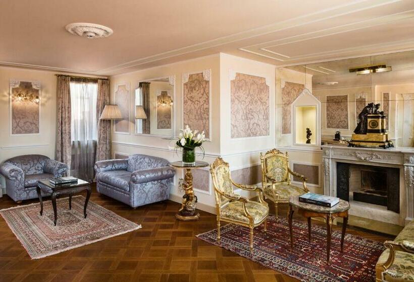 Suite with Terrace, Baglioni Hotel Luna   The Leading Hotels Of The World