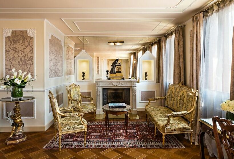Suite with Terrace, Baglioni Hotel Luna   The Leading Hotels Of The World
