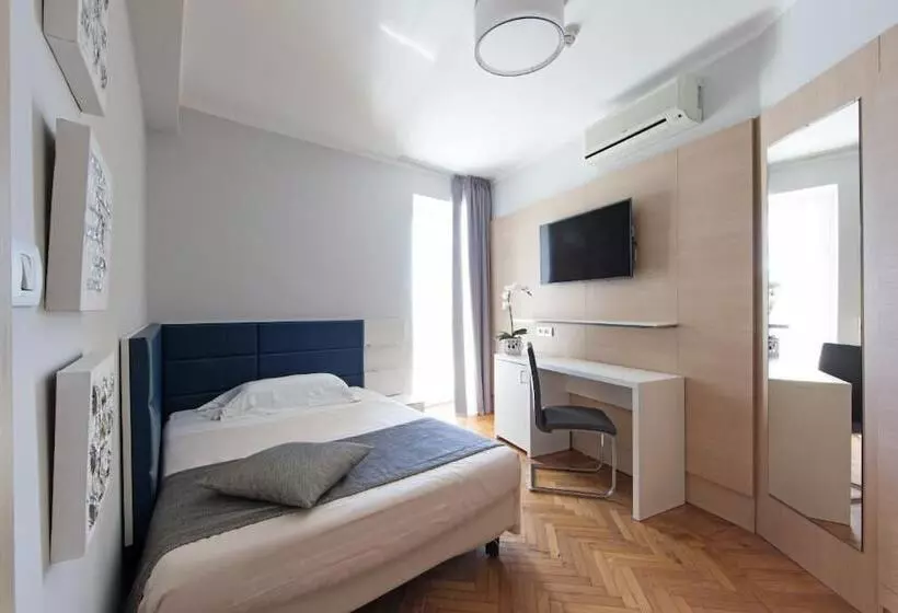 スタンダードシングルルーム, B&b Hotels Park Hotel Suisse Santa Margherita Ligure