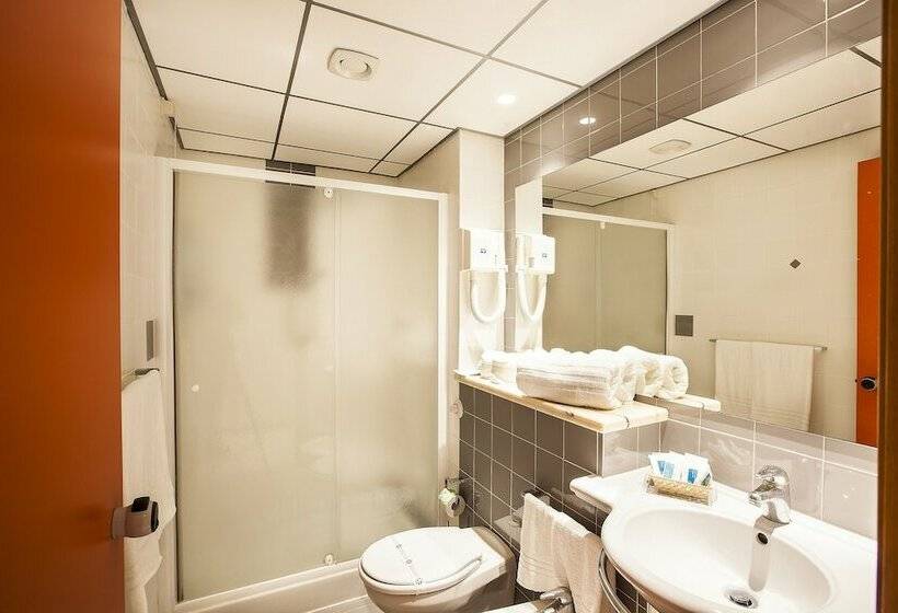 غرفة سوبيريور ثلاثية, Cdshotels Terrasini   Città Del Mare