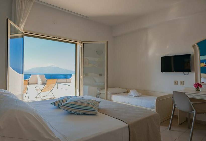 غرفة سوبيريور رباعية, Cdshotels Terrasini   Città Del Mare