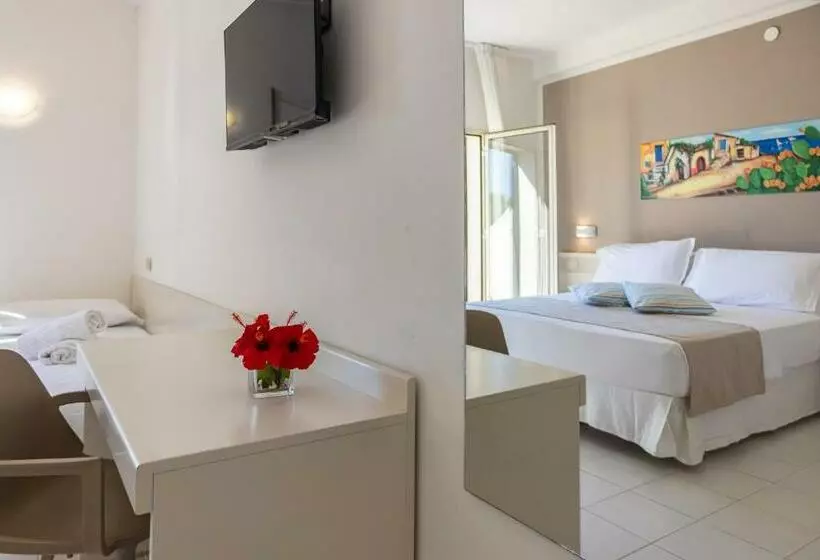 Standard Triple Room Garden View, Cdshotels Terrasini Città Del Mare