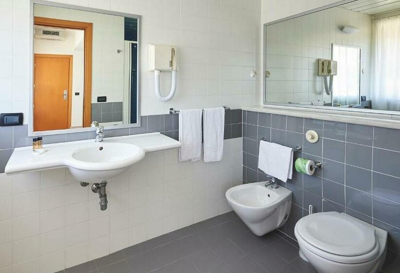 غرفة قياسية مطلّة علي البحر, Cdshotels Terrasini   Città Del Mare