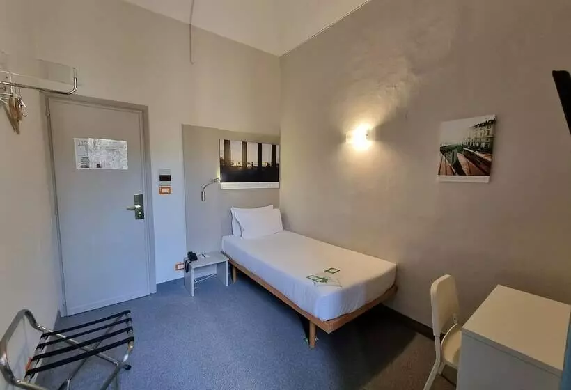 اتاق استاندارد یک نفره, Green Class Hotel Astoria