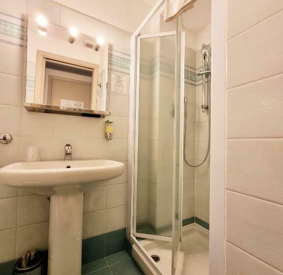 غرفة أساسية, Green Class Hotel Astoria