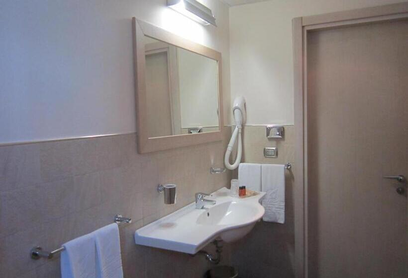 חדר יוקרתי, Abruzzo Marina