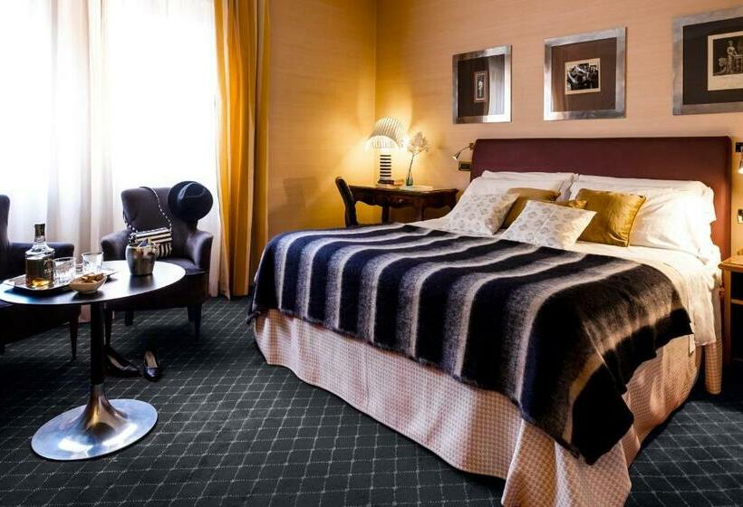 Pokój Superior, Accademia