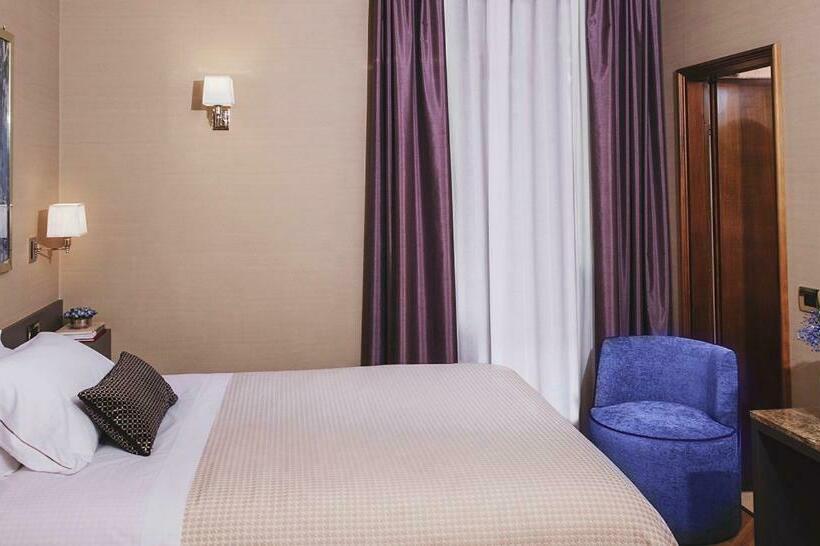 Pokój Standard Łóżko Małżeńskie, Accademia