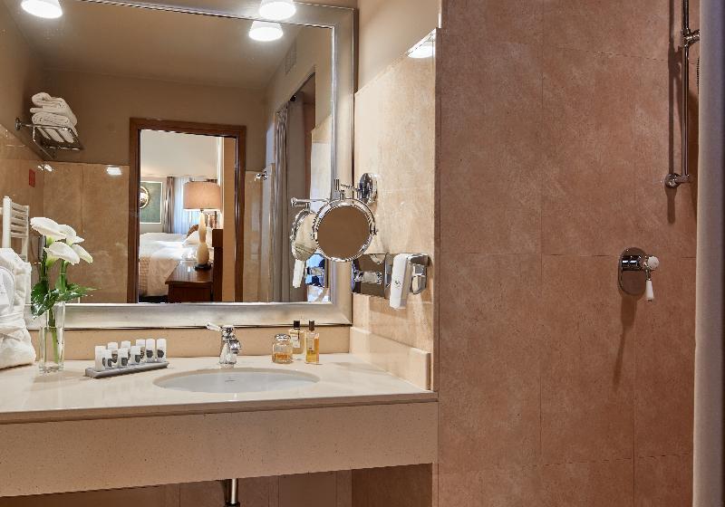 Pokój Superior, Accademia