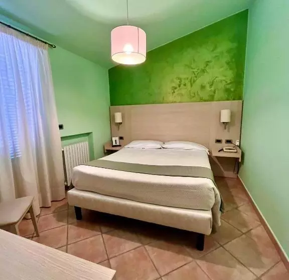 اتاق استاندارد, Albergo Africa