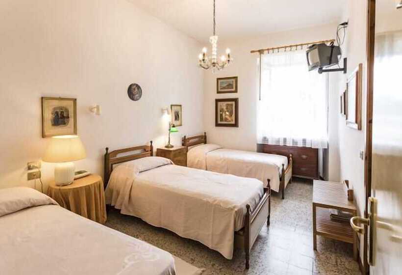 חדר סטנדרט לשלושה, Albergo La Felicina   Mugello