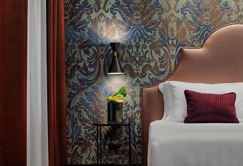 اتاق کلاسیک, Americandinesen