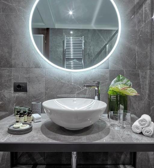 اتاق سوپریور با چشم‌انداز, Americandinesen