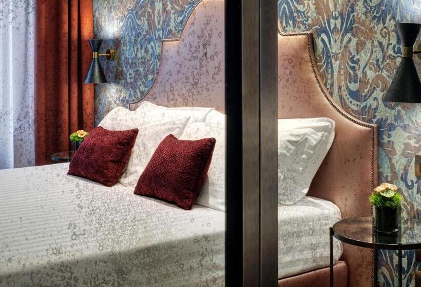 اتاق سوپریور با چشم‌انداز, Americandinesen