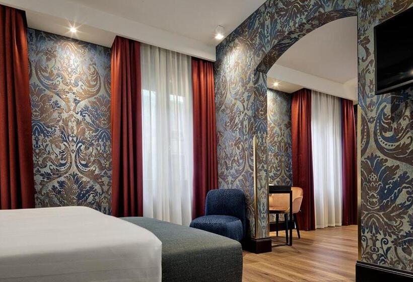 اتاق استاندارد چهار تخته, Americandinesen