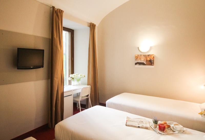 غرفة قياسية, Green Class Hotel Astoria