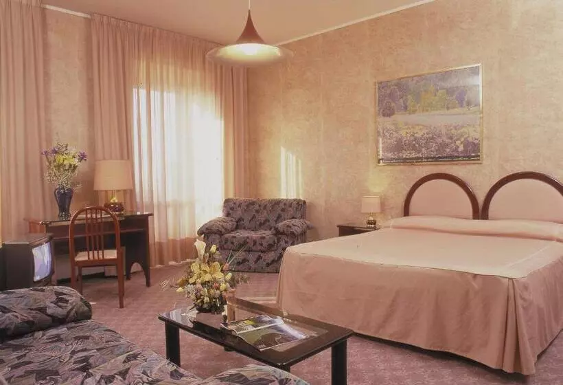 スタンダードシングルルーム, Balletti Palace