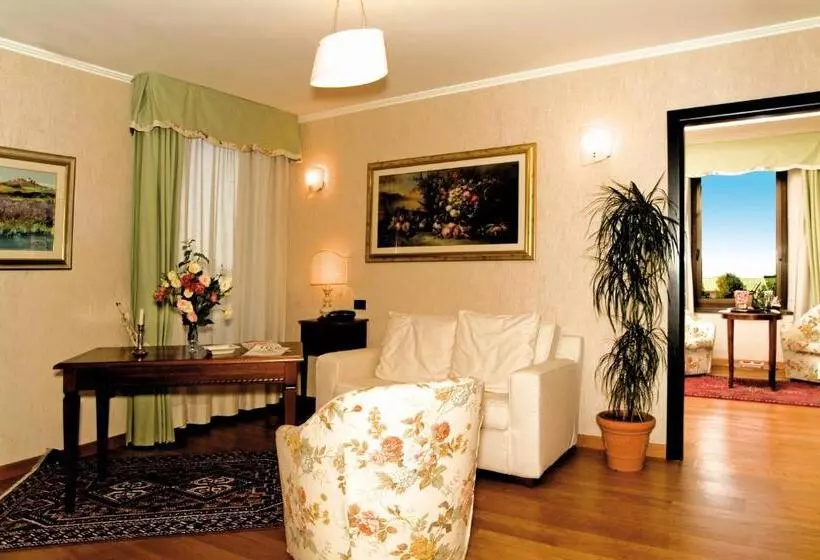 スイート, Balletti Palace