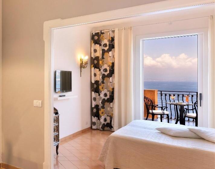 オーシャンビューデラックスルーム, Belair