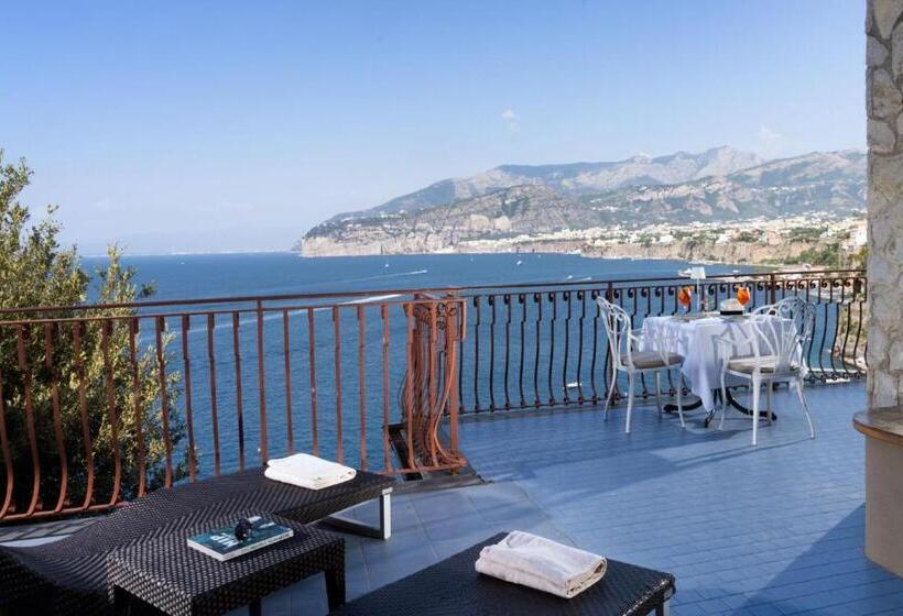 מיטת קינג בסוויטה, Belair