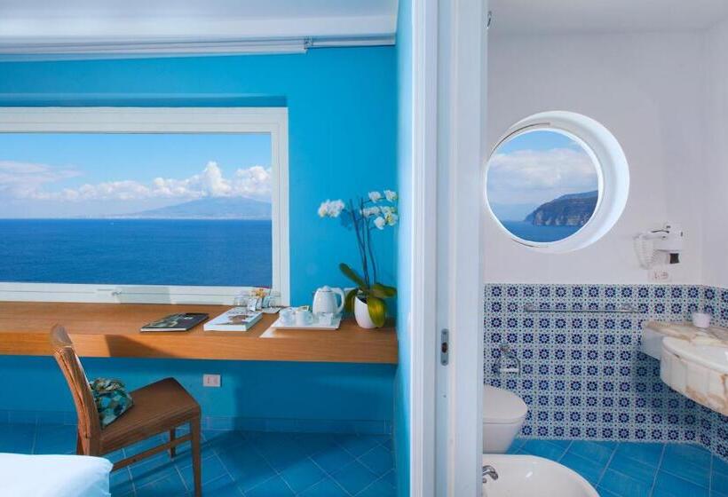 חדר קומפורט עם נוף לים, Belair