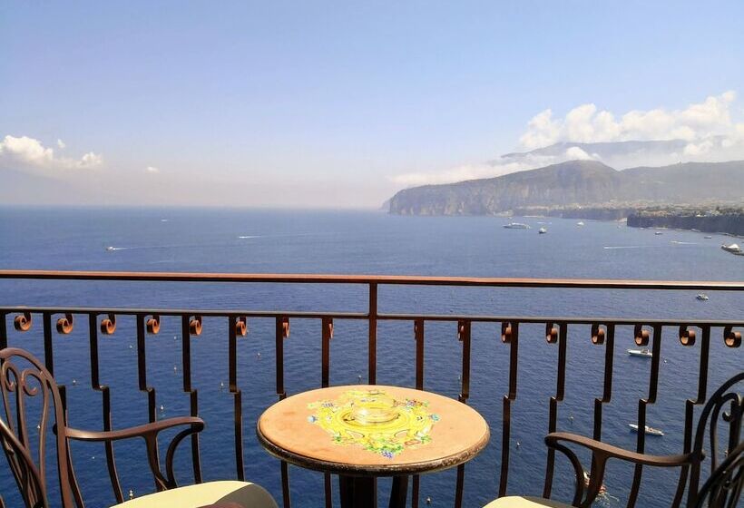 חדר סופריור עם נוף לים ומרפסת, Belair