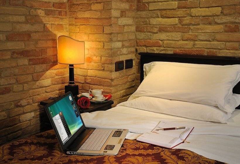 غرفة ديلوكس فردية, Bonconte