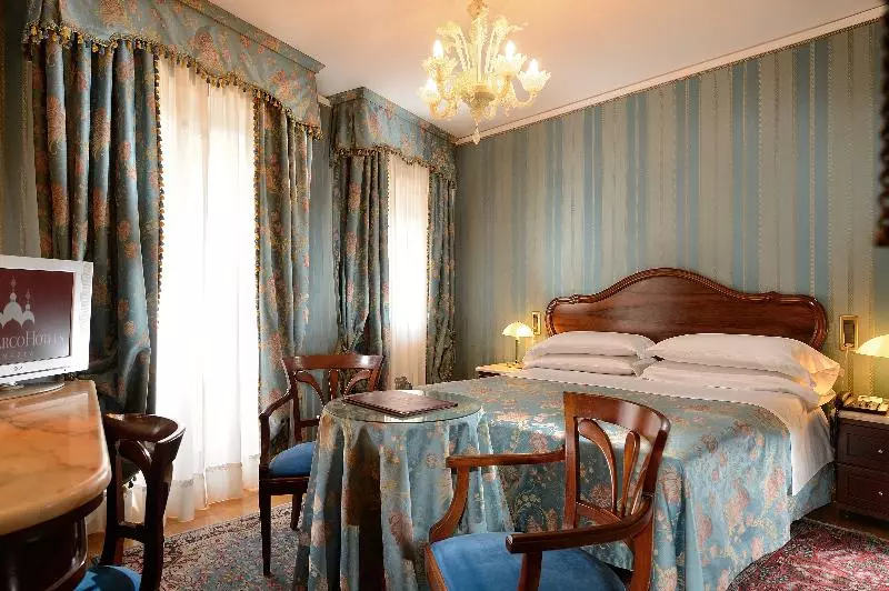 اتاق سوپریور با چشم‌انداز, Albergo Cavalletto & Doge Orseolo