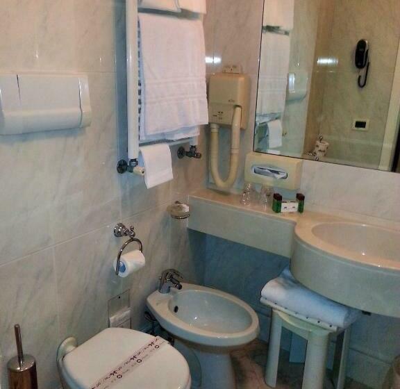 اتاق کلاسیک یک تخته, Albergo Cavalletto & Doge Orseolo