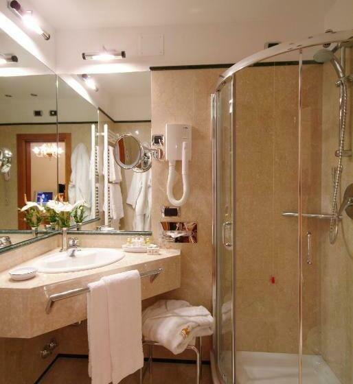 اتاق کلاسیک سه تخته, Albergo Cavalletto & Doge Orseolo