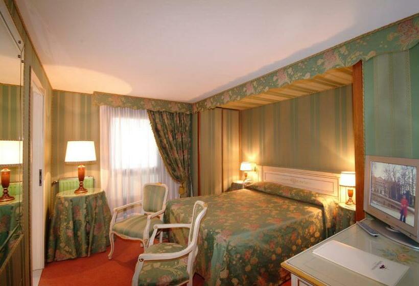 Classic Room with Views, Albergo Cavalletto & Doge Orseolo