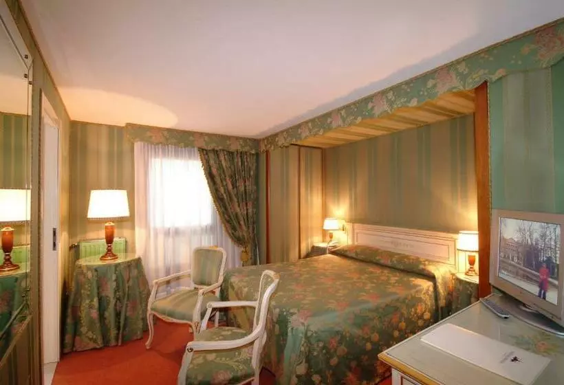 Classic Room with Views, Albergo Cavalletto & Doge Orseolo