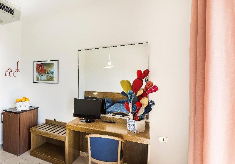 غرفة قياسية مطلّة علي البحر, Cdshotels Terrasini   Città Del Mare