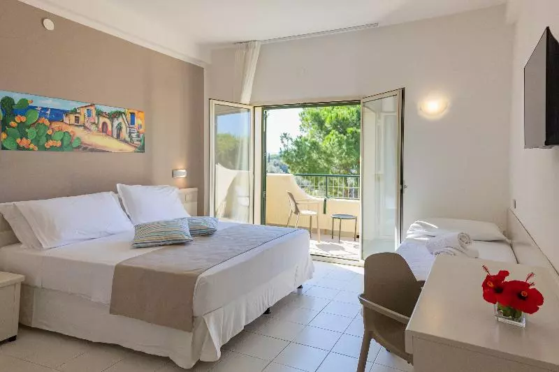 Standard Room Garden View, Cdshotels Terrasini Città Del Mare