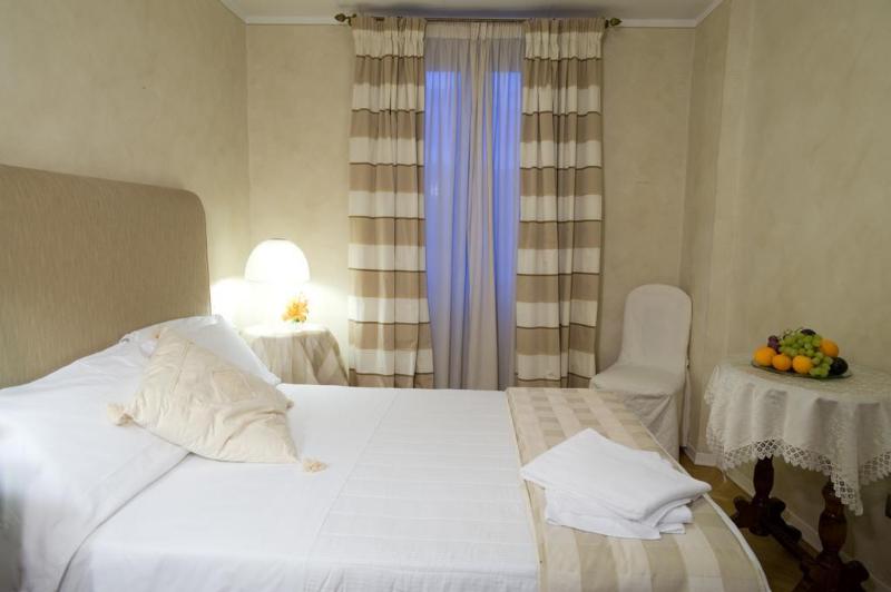 اتاق سوپریور, Clitunno