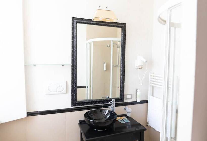 اتاق کلاسیک, Clitunno