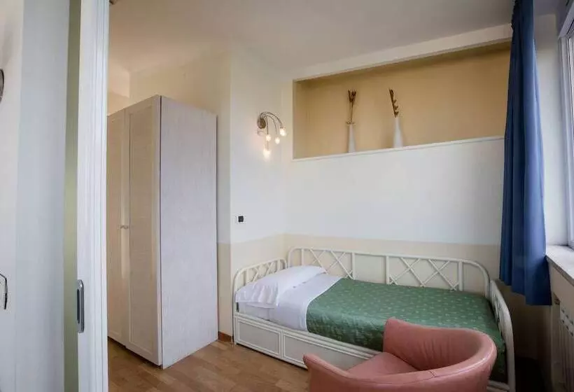 Chambre Standard Individuelle, Duomo