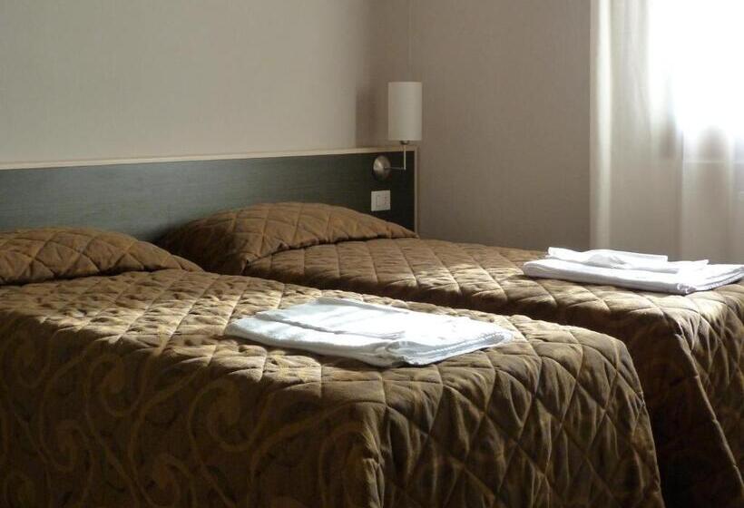 חדר סטנדרט, Eden