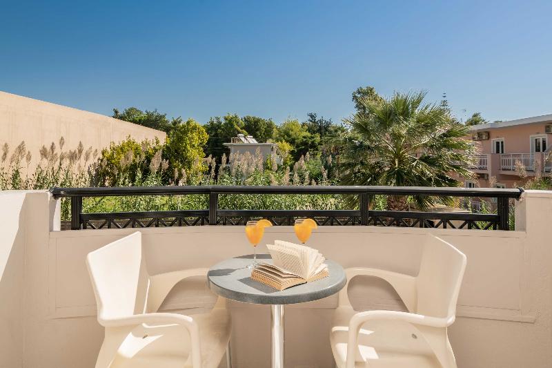 חדר דלוקס לשלושה, Giberti & Spa