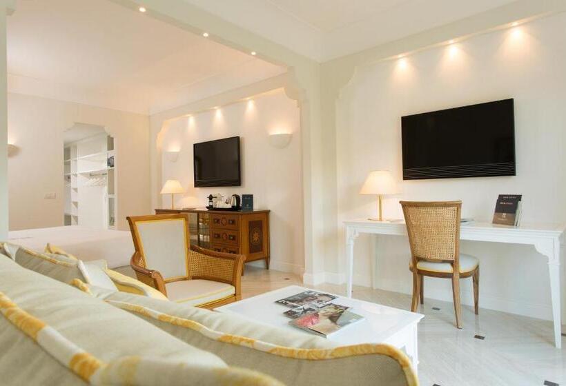 סוויטת ג'וניור סופריור, Grand Hotel Royal