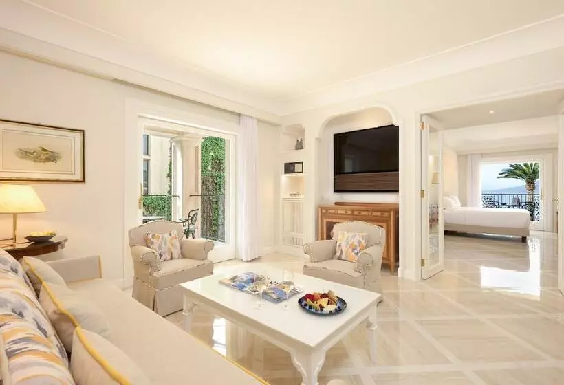 سوئیت رویال, Grand Hotel Royal