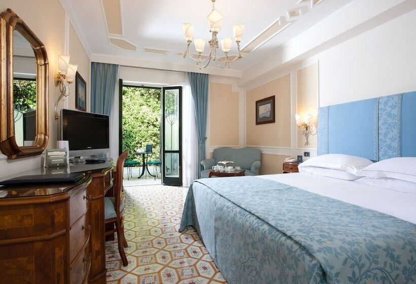 חדר בסיסי, Grand Hotel Royal