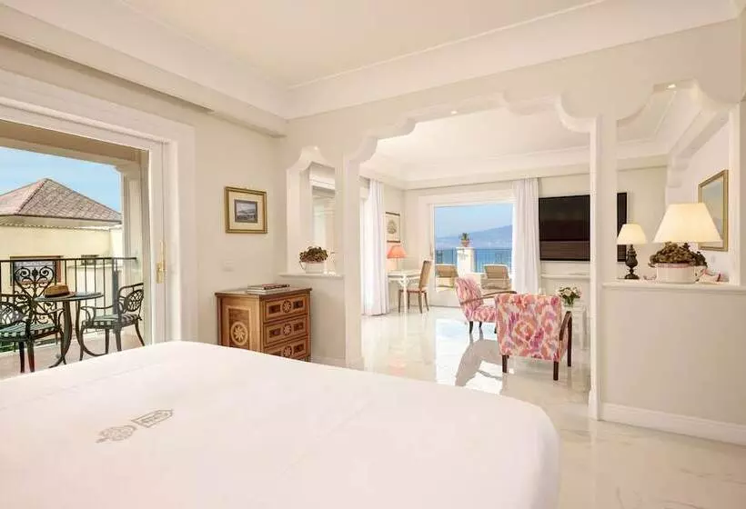 سوییت با چشم‌انداز دریا, Grand Hotel Royal