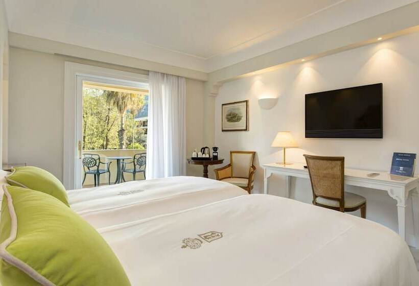 חדר דלוקס נוף לעיר, Grand Hotel Royal